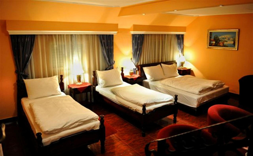 Bedroom 3, Evropa