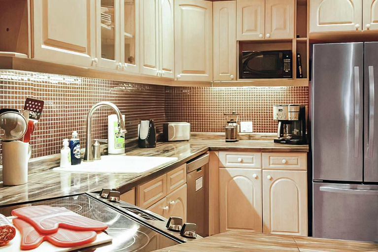 Interior 5, Cabin Near Little Tub Harbour & Flowerpot Tours, Bruce