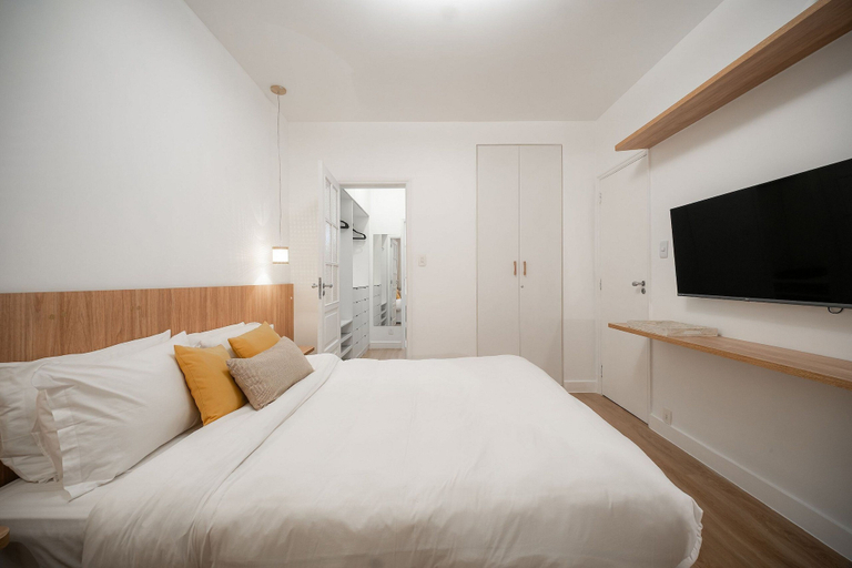 Room 4, Leblon | No coração do Leblon, 2 quartos a 300m da praia - por Casapē Rio, Rio de Janeiro