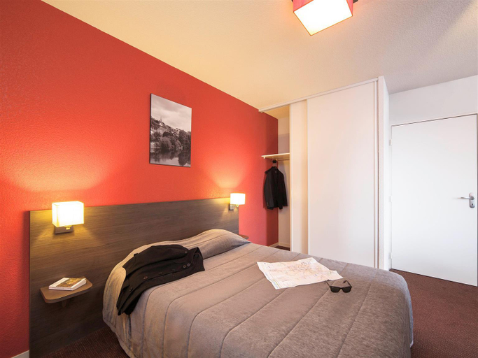 Bedroom 2, Adagio Access Poitiers Aparthotel, Vienne