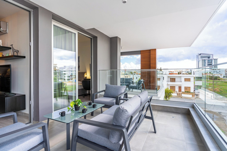 Balcony, Sunshine 1-BR Apt. & Blacony in Larnaca, Larnaca