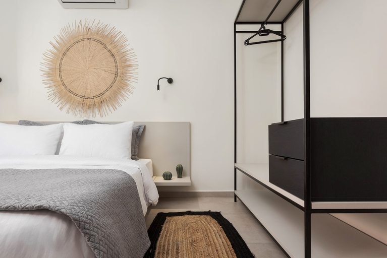 Room 2, Fasma Suites, Attica