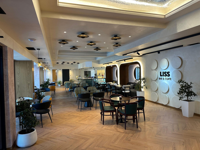 Food & Drinks 5, Hotel Liss, Lezhës