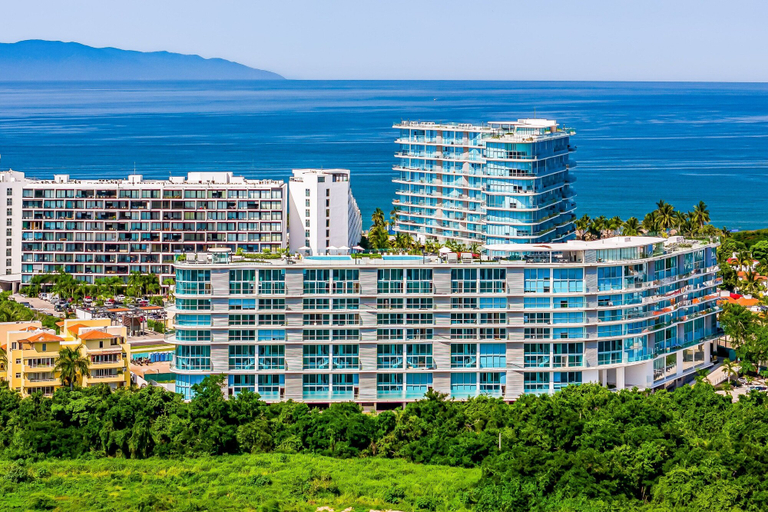Exterior 4, Stylish Ocean-view Condo With Pool, Gym, Private Balcony, AC, & Wifi, Compostela
