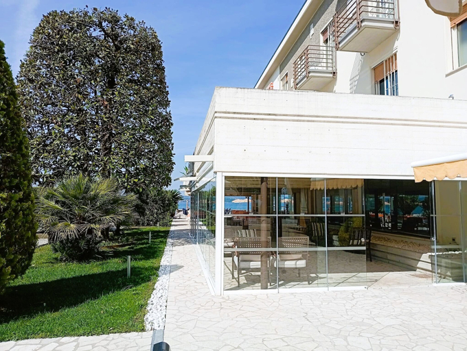 Porch 4, Hotel Tre Vele, Brescia
