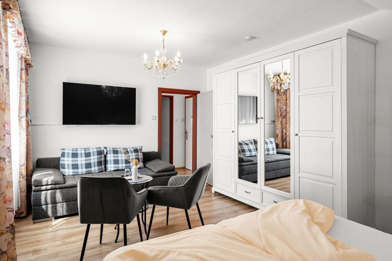Bedroom 3, Hotel Nikolasch mit eigenem Seebad, Spittal an der Drau