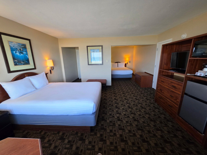 Bedroom 2, Seagrass Oceanfront Inn, Lincoln