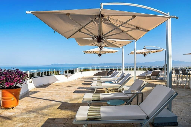 Terrace/patio 4, Modern Hillside Suite With Balcony, City View, Pools, gym & Full Kitchen, Puerto Vallarta