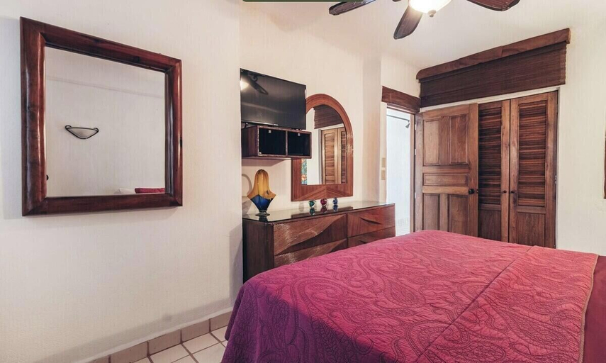 Room 2, Ocean View 1Br Condo-balcony-beach-pool - 502, Puerto Vallarta