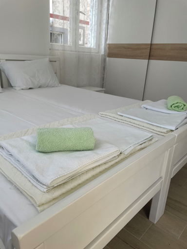 Bedroom 2, Luna Apartments