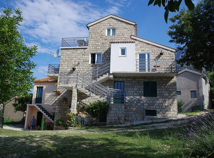 Primary image