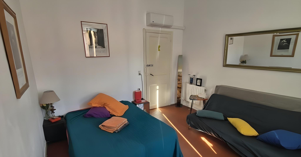 Others 2, Bastia-Room, Haute-Corse