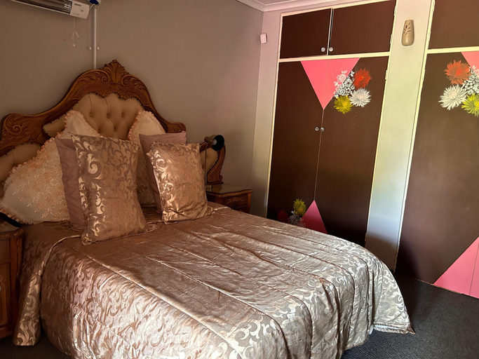 Bedroom 3, The Angel River Villa, Sedibeng