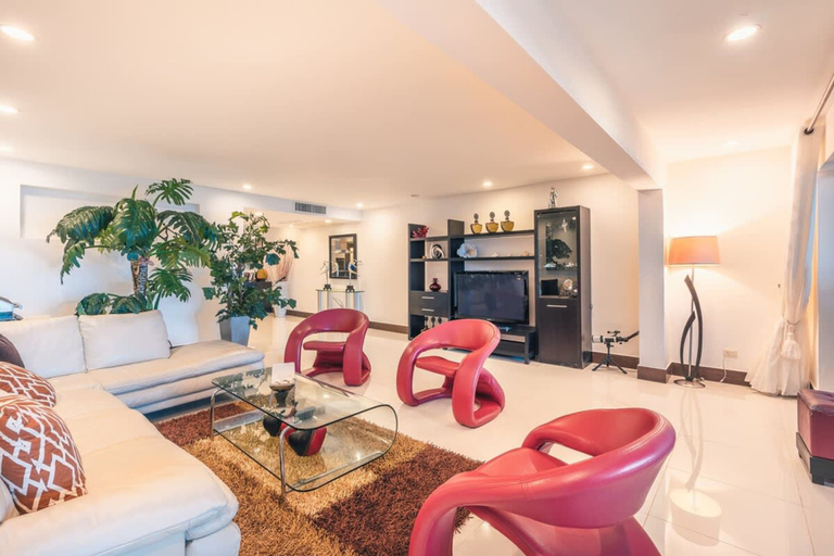 Room 3, Townhouse With Ocean View Puerto Bahia P5