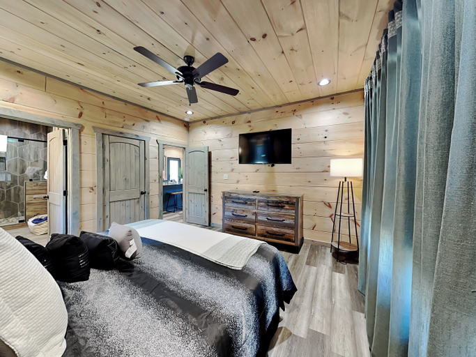 Bedroom 3, Spool Time by Smoky Cove Resort, Sevier
