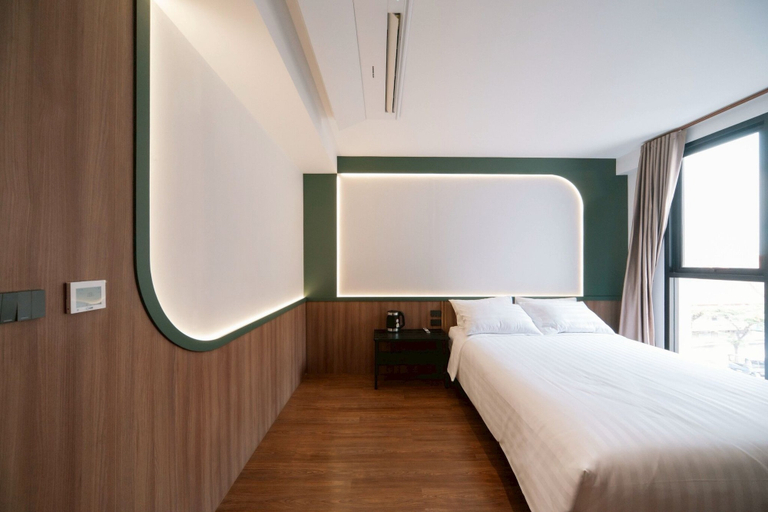 Room 4, Krungthai Hostel, Thon Buri