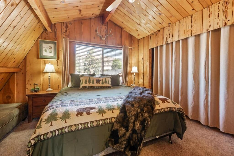 Room 3, Elysian Escape, San Bernardino
