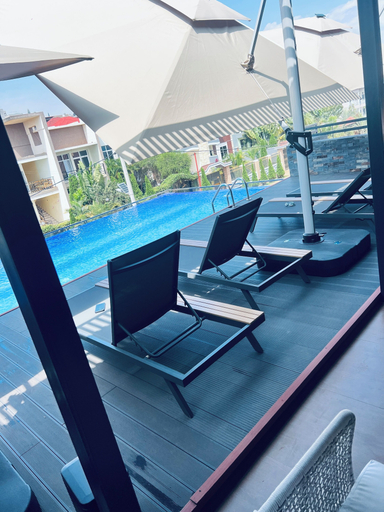 Pool 5, Eza Hotel, Kicukiro