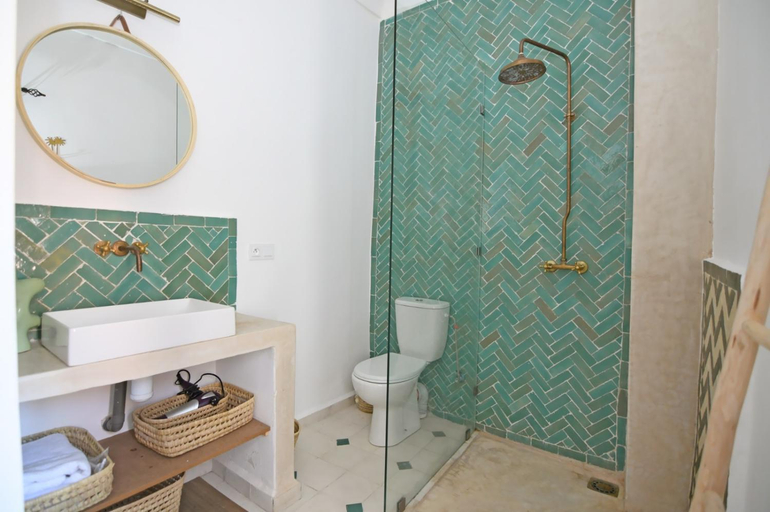 Bathroom 3, Riad Larbi Khalis, Marrakech