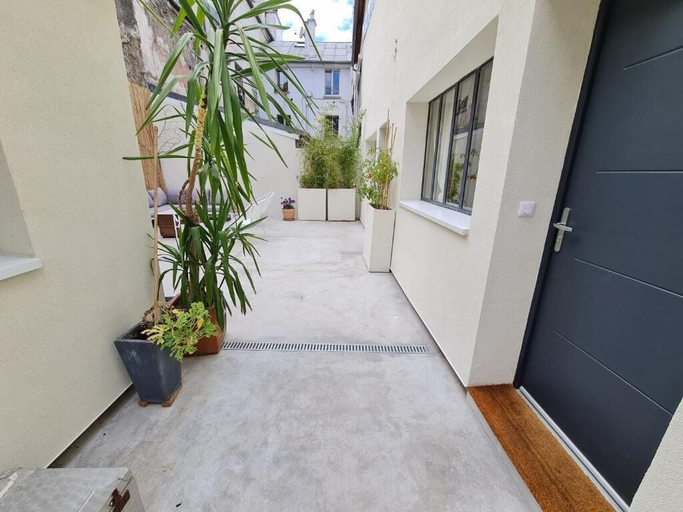 Terrace/patio 2, Le Saint Christophe, Seine-Saint-Denis