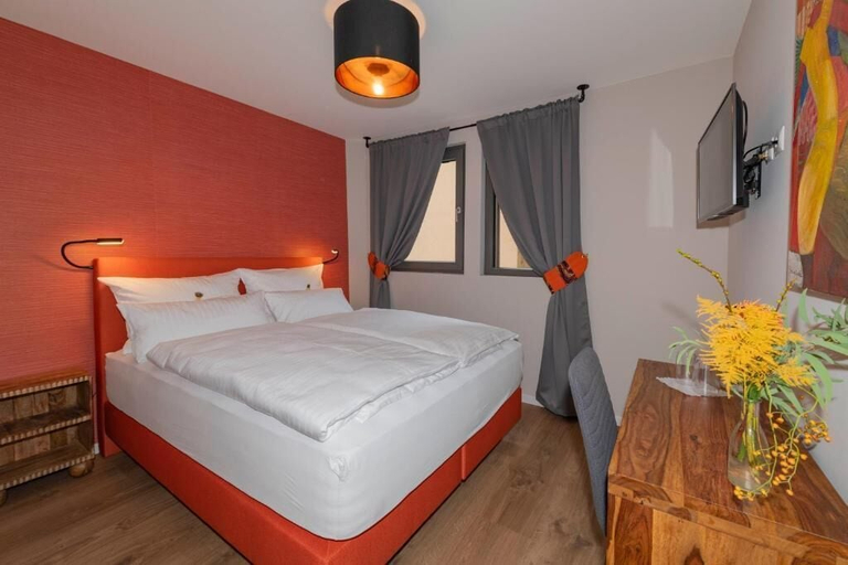 Bedroom 2, Ada's Buka Chalet, Bergstraße