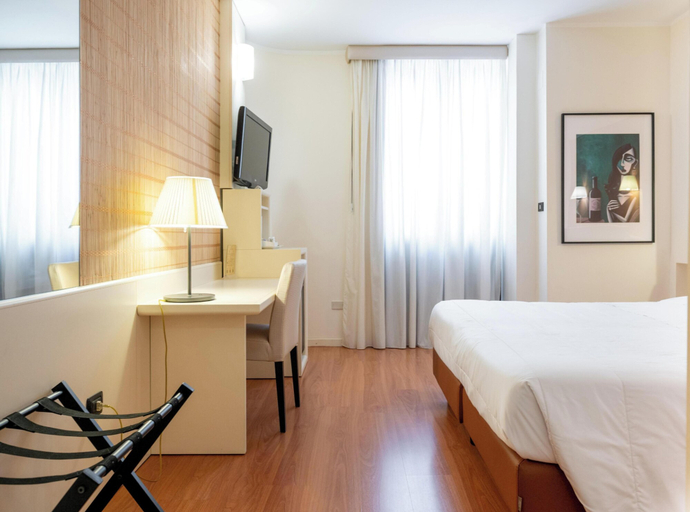 Room 5, Hotiday Brindisi Garibaldi, Brindisi