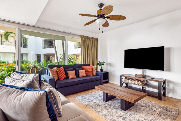 Living area 4, Ground-floor Condo With Resort Pool, Balcony, & Pool Tables, Compostela