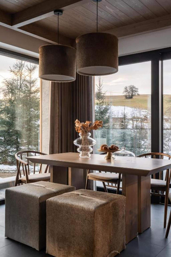 Dining 3, Luxury Houses Łapsze z Jacuzzi, Tatra