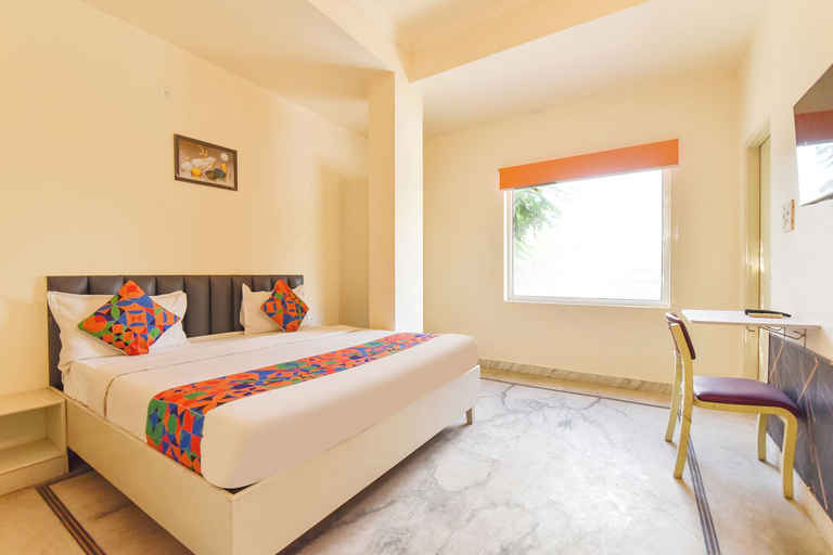 Room 3, Fabhotel Mansarovar Retreat, Jaipur