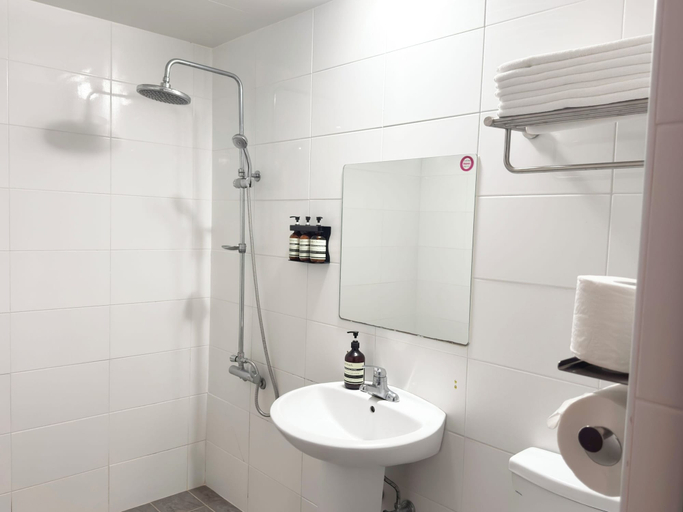 Bathroom 5, Venga Stay, Seogwipo
