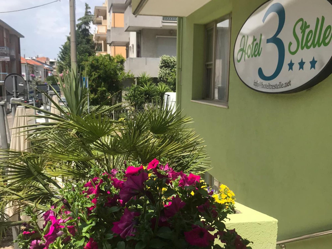 Exterior & Views 2, Hotel Tre Stelle, Rimini