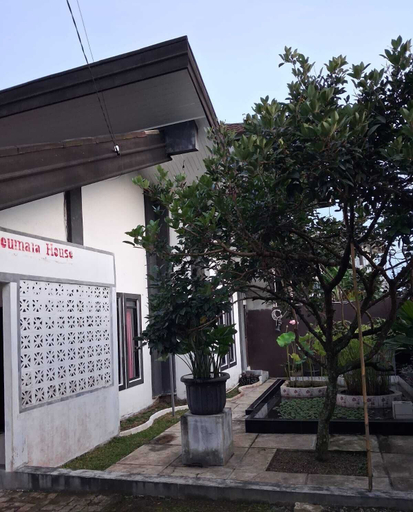 Property grounds 5, Cozzy Villa Keumala, Bogor