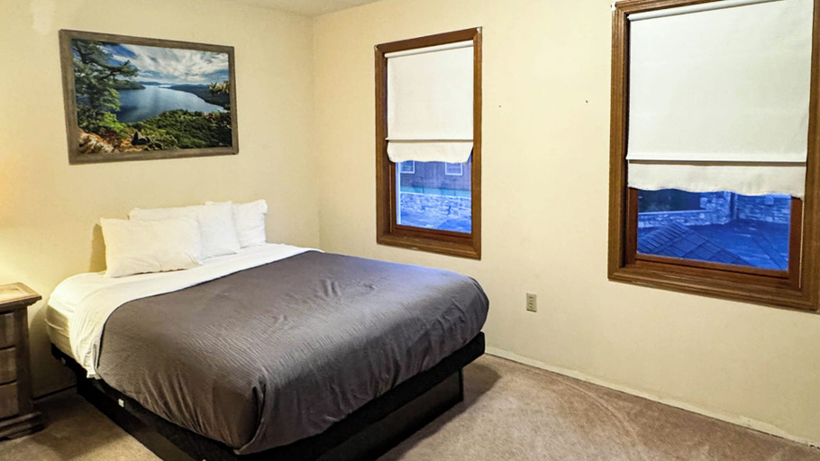 Room 3, Studio 6 Lake George, NY - Adirondacks, Warren