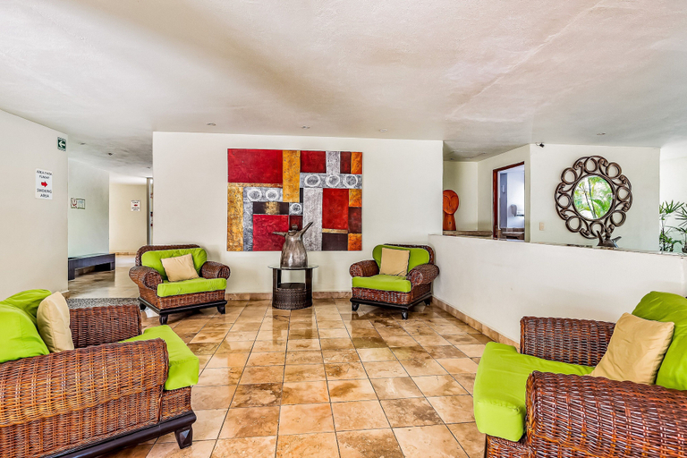 Lobby, Ground-floor Condo With Resort Pool, Balcony, & Pool Tables, Compostela
