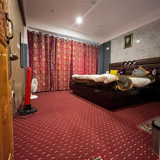 Room 5, Hotel Ilhan Sonamarg, Ganderbal