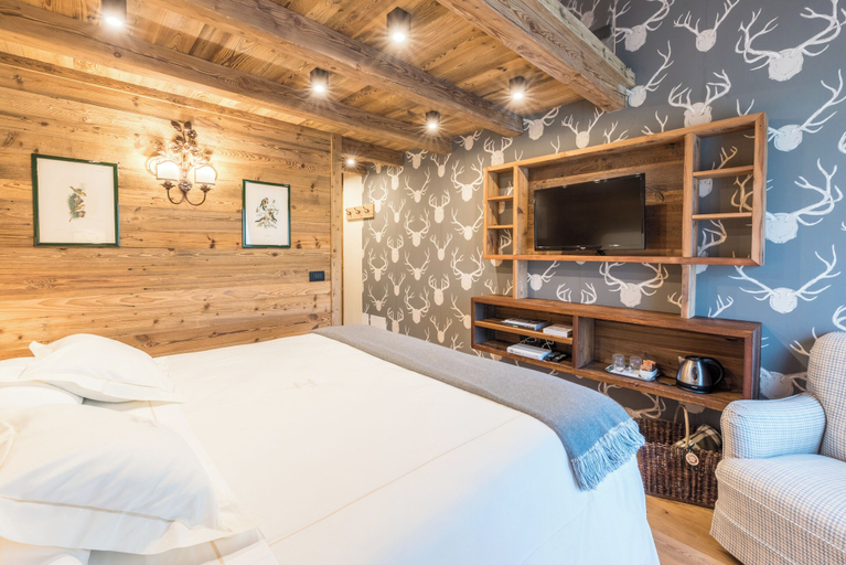 Bedroom 3, Auberge de La Maison, Aosta