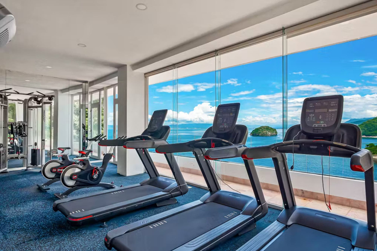 Fitness facility, Incredible Ocean-view Condo With Amazing Pool, Pool spa & Balcony, Puerto Vallarta