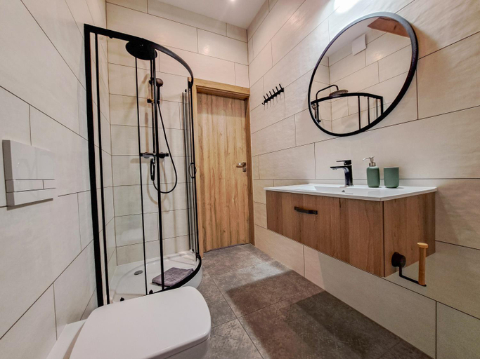 Bathroom, 4 Pokoje Swory, Chojnice