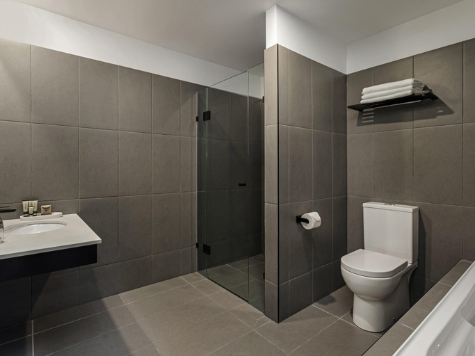 Bathroom 4, Mantra Traralgon, Latrobe - Traralgon