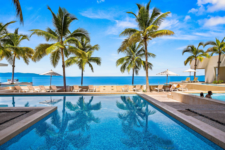 Pool 5, Modern Oceanfront Studio With Breathtaking Sunsets, Heated Pools & Beach Access, Puerto Vallarta