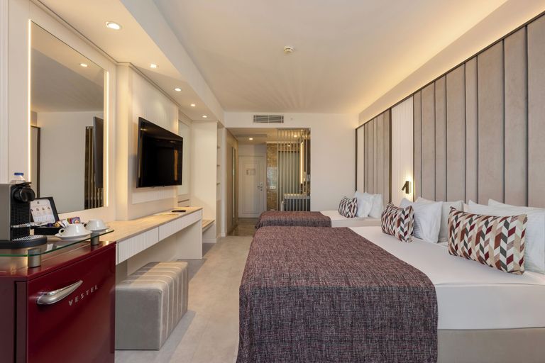 Bedroom 3, Port Nature Luxury Resort & Spa – All Inclusive, Serik