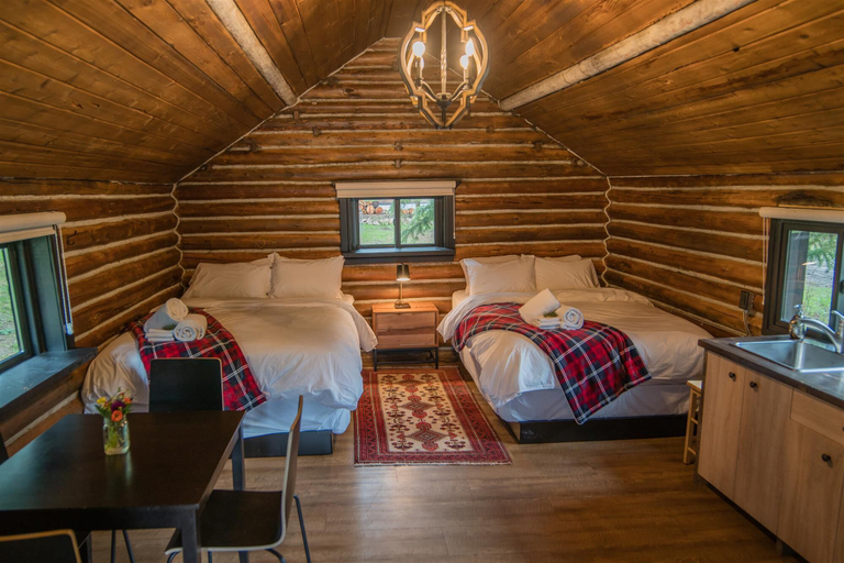 Others 4, Chute Lake Lodge, Okanagan-Similkameen