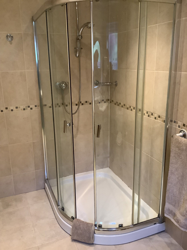 Bathroom 5, Riverdown B&B, Devon