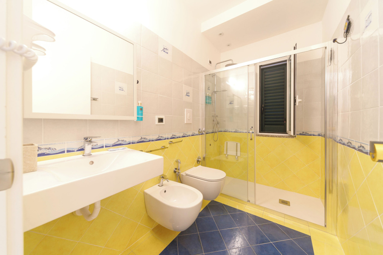 Bathroom 4, Hotel Villa Maredona, Salerno