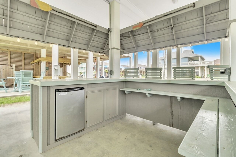 Interior 2, At Last 3 Bedroom Home by RedAwning, Galveston