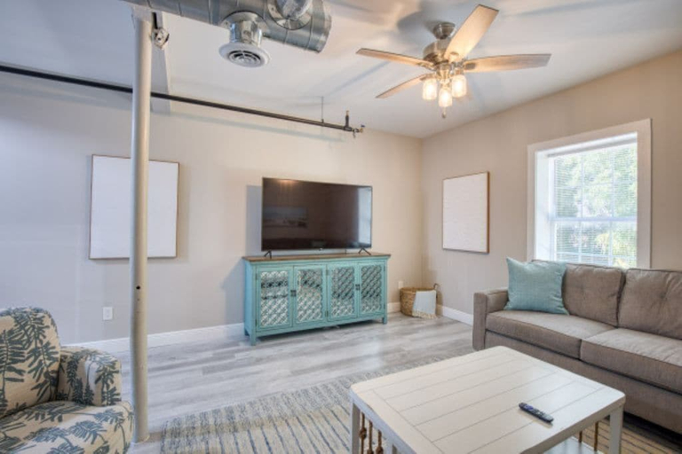 Living area 3, 902 Howard Lofts, Harrison
