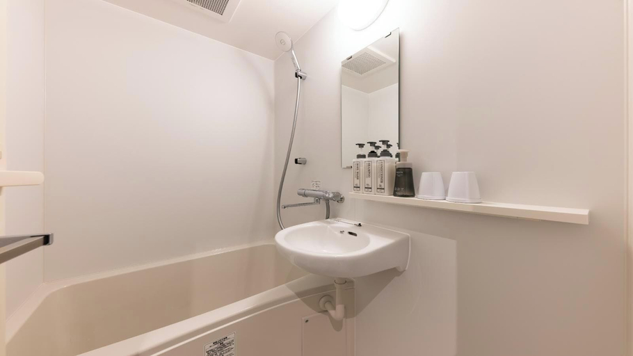 Bathroom 2, THE STILL HOTEL, Kikuyō