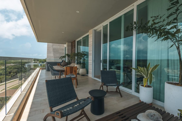 Room 3, Coastal Escape w Terrace Ocean Views, Cartagena de Indias