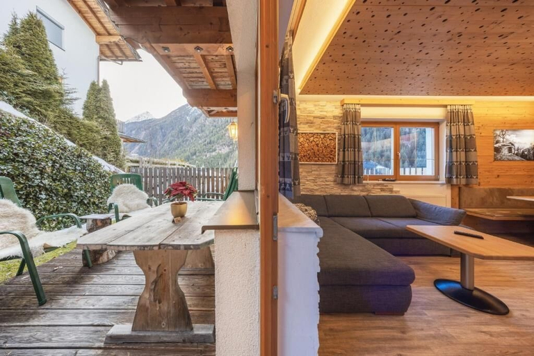 Others 5, Haus Alpenkönig, Innsbruck Land