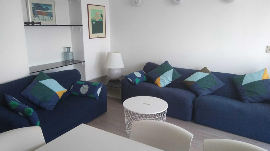 Bar/lounge